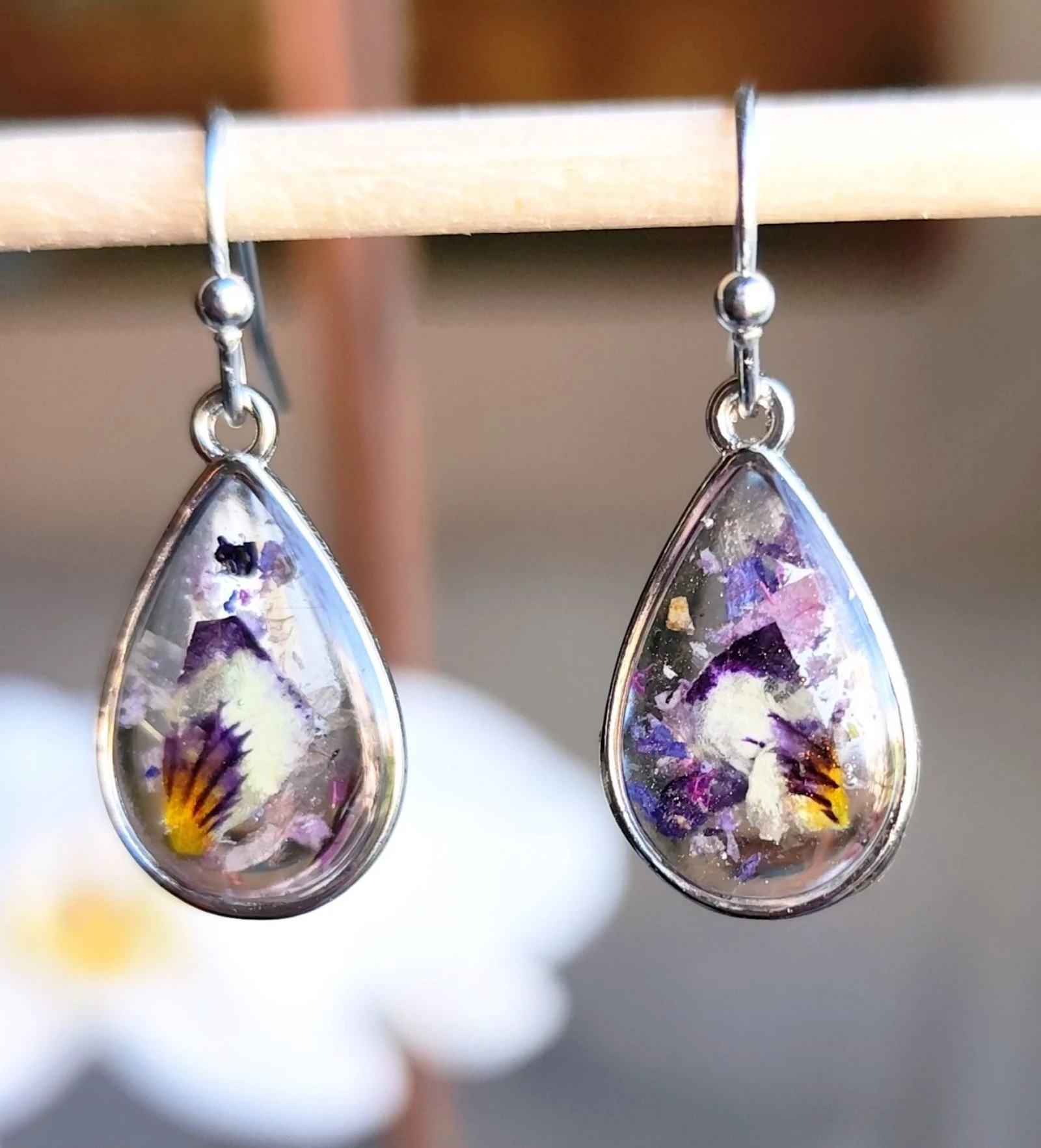 Thoughts and blue flowers earrings – photo 4